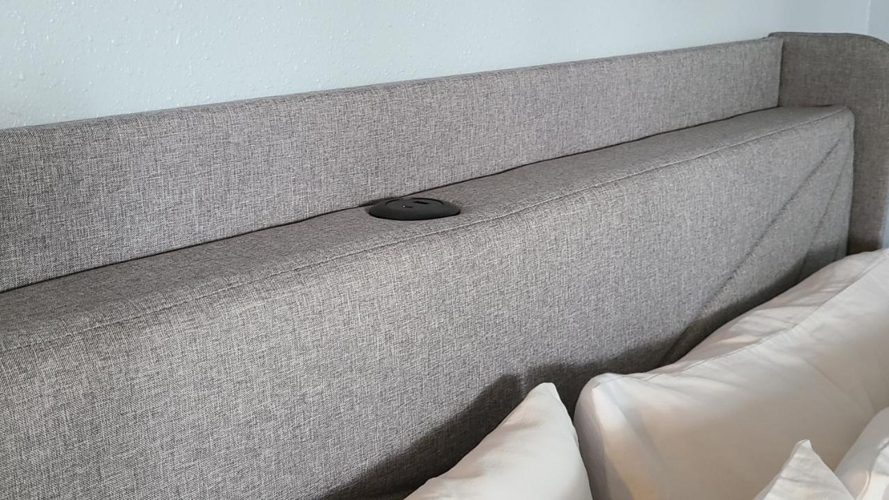 Centrally Located In Rogers And Bentonville! -Private Rooms 외부 사진
