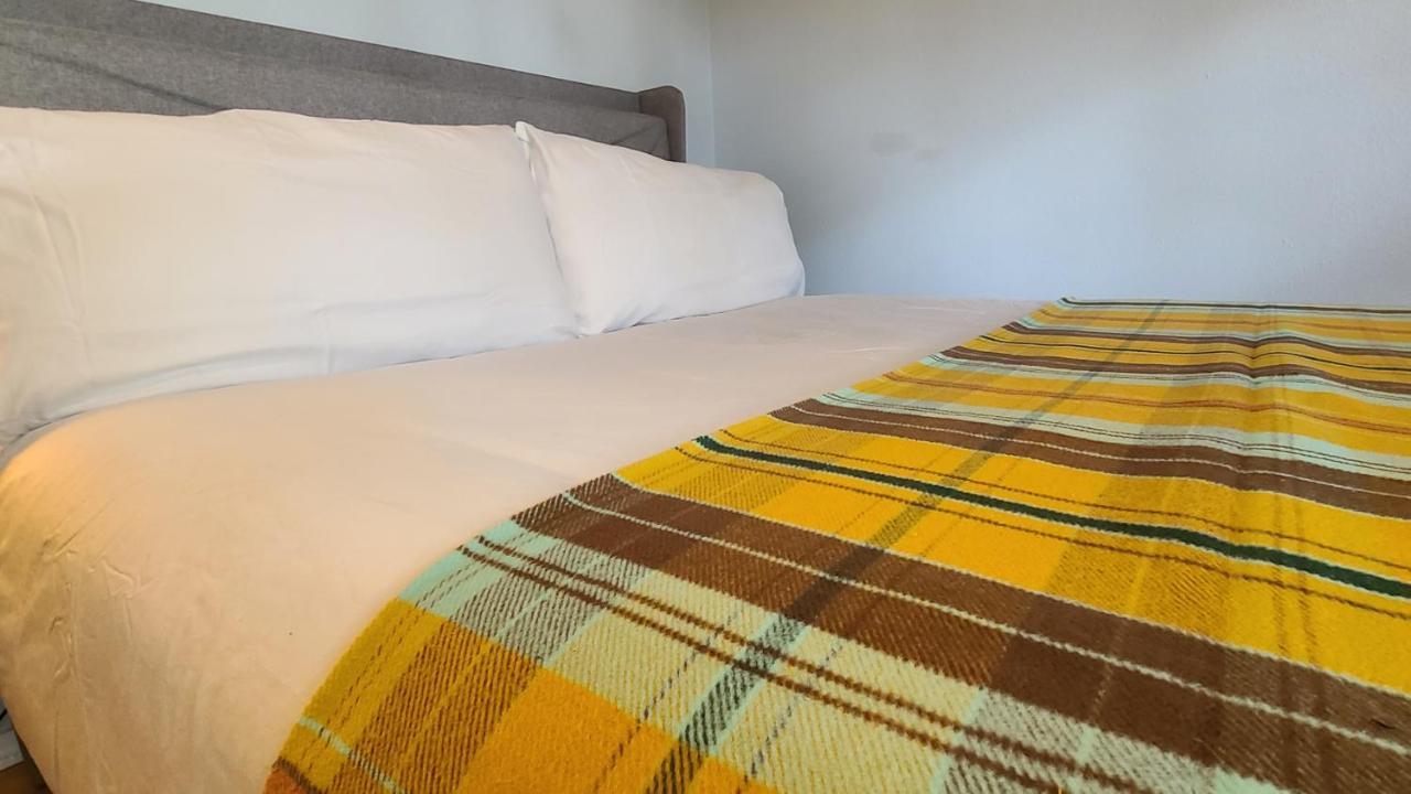 Centrally Located In Rogers And Bentonville! -Private Rooms 외부 사진