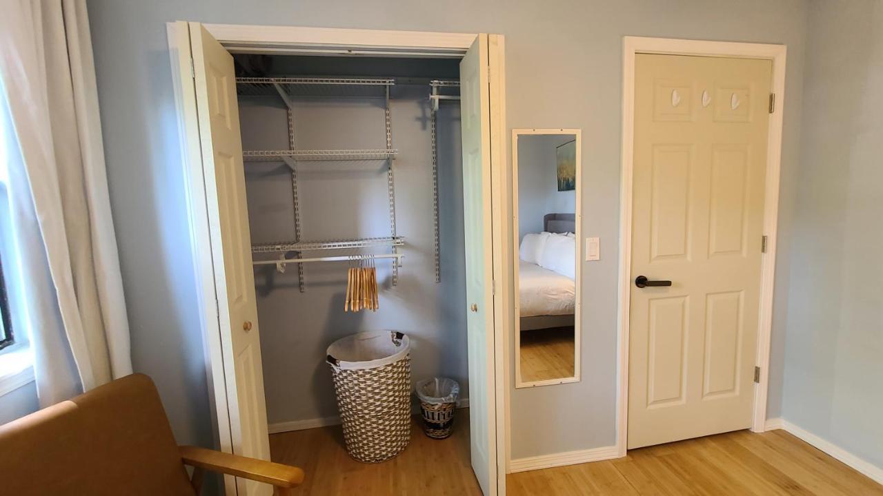 Centrally Located In Rogers And Bentonville! -Private Rooms 외부 사진